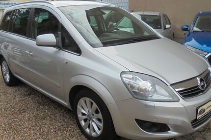 Opel Zafira 226.000 km 3.300 &euro; Duisburg 47249