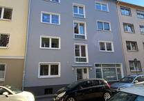 exclusive DG-Wohnung über 2 Ebenen mit Balkon und Einbauküche