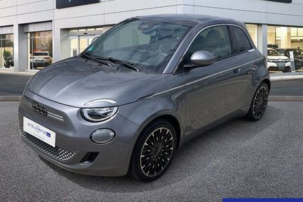 Fiat 500e 15.170 km 19.890 € Essen 45143