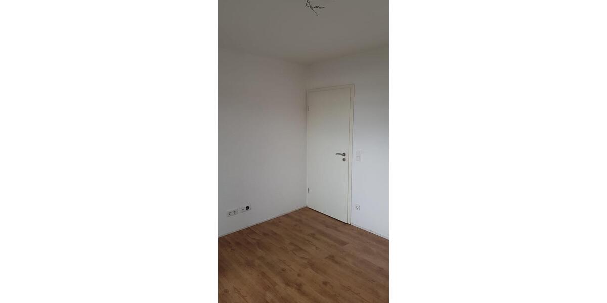 Etagenwohnung Kamp-Lintfort Lintfort - 3.5 Zimmer, 69 m&sup2;, 160.000&euro; | Angebot:26740939