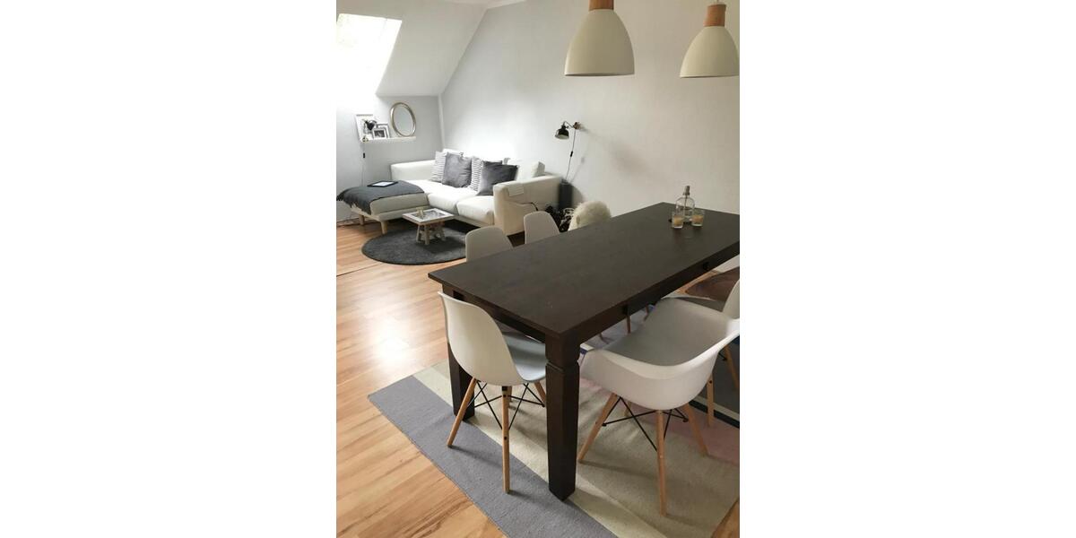 Dachgeschoßwohnung Essen Stadtbezirk II - 3 Zimmer, 95 m&sup2;, 995&euro; | Angebot:25444023