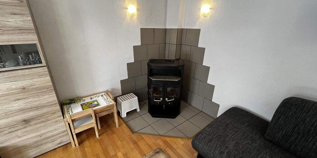 Charmantes Einfamilienhaus mit Kamin, Garten & Stellplätzen in Bochum 4 zimmer