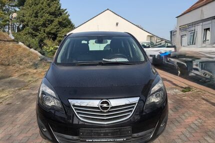 Opel Meriva 142.000 km 4.999 &euro; recklinghausen 45665