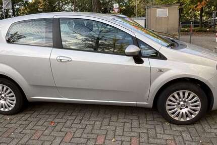 Fiat Punto 116.330 km 3.300 € wuppertal 42327
