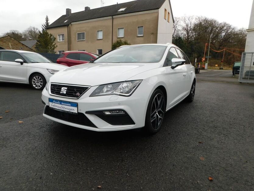 Seat Leon 105.000 km 12.950 € Witten 58456
