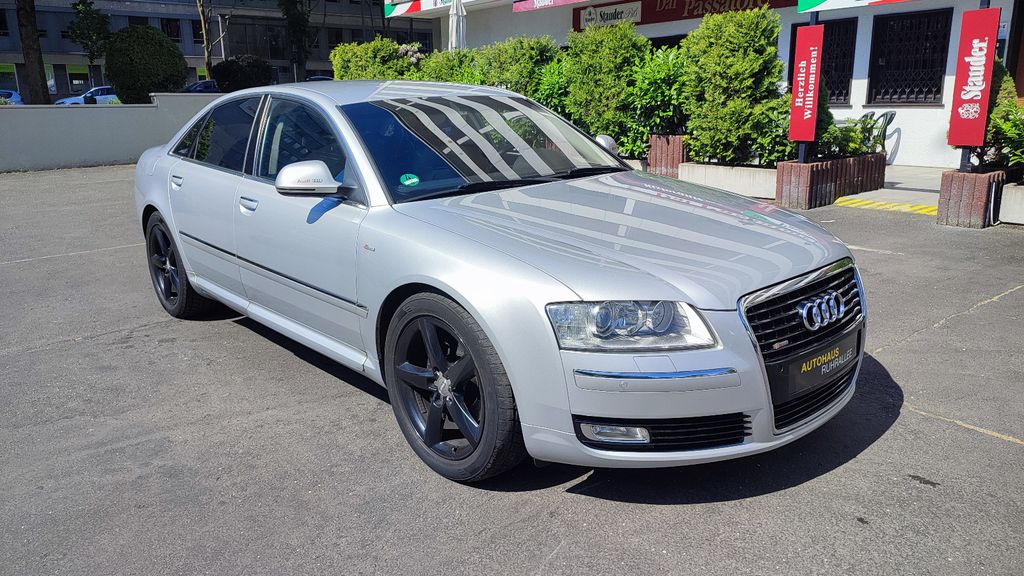 Audi A8 238.000 km 7.990 € Essen 45138