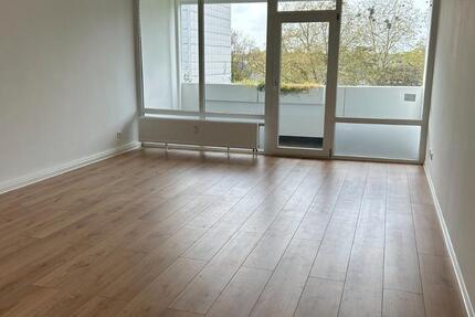 Wohnung Neukirchen-Vluyn Vluyn - 1 Zimmer, 45 m&sup2;, 409&euro; | Angebot:26268810