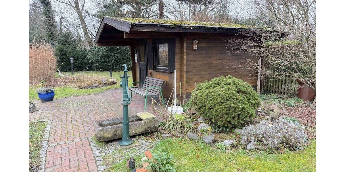 RE - HILLERHEIDE: FAMILIEN AUFGEPASST! WOHNEN AUF CA. 225 m² DHH 8- ZIMMER GARTEN 2 - GARAGEN 8 zimmer