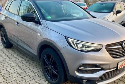 Opel Grandland (X) 177.980 km 9.200 &euro; Moers 47445