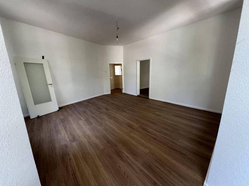 Sanierte 4 Zimmer Wohnung in Essen - Steele