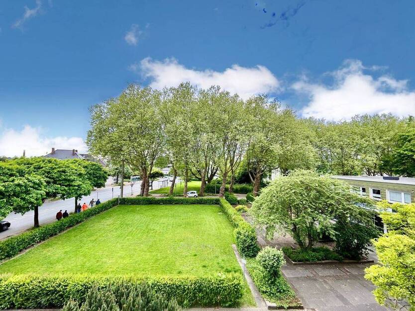 Komfort trifft Natur - barrierefreie Wohnung mit Balkon und Blick in die Baumkronen von Hattingen-Welper