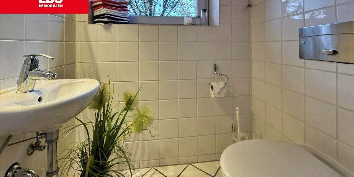 3,5 Raum Eigentumswohnung mit großer Loggia und Garage in Dorsten-Rhade 3 zimmer