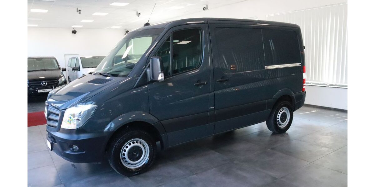 Mercedes-Benz Sprinter 174.705 km 29.950 &euro; Essen 45329
