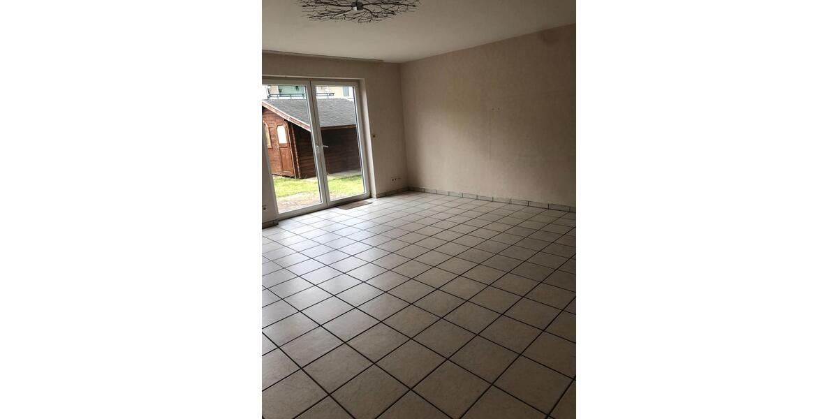 Familienfreundliches Reihenendhaus in ruhiger Lage 4.5 zimmer