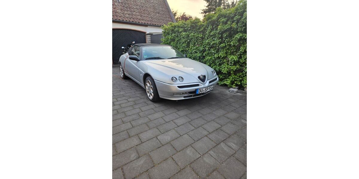 Alfa Romeo Spider 89.750 km 6.900 &euro; Duisburg 47226