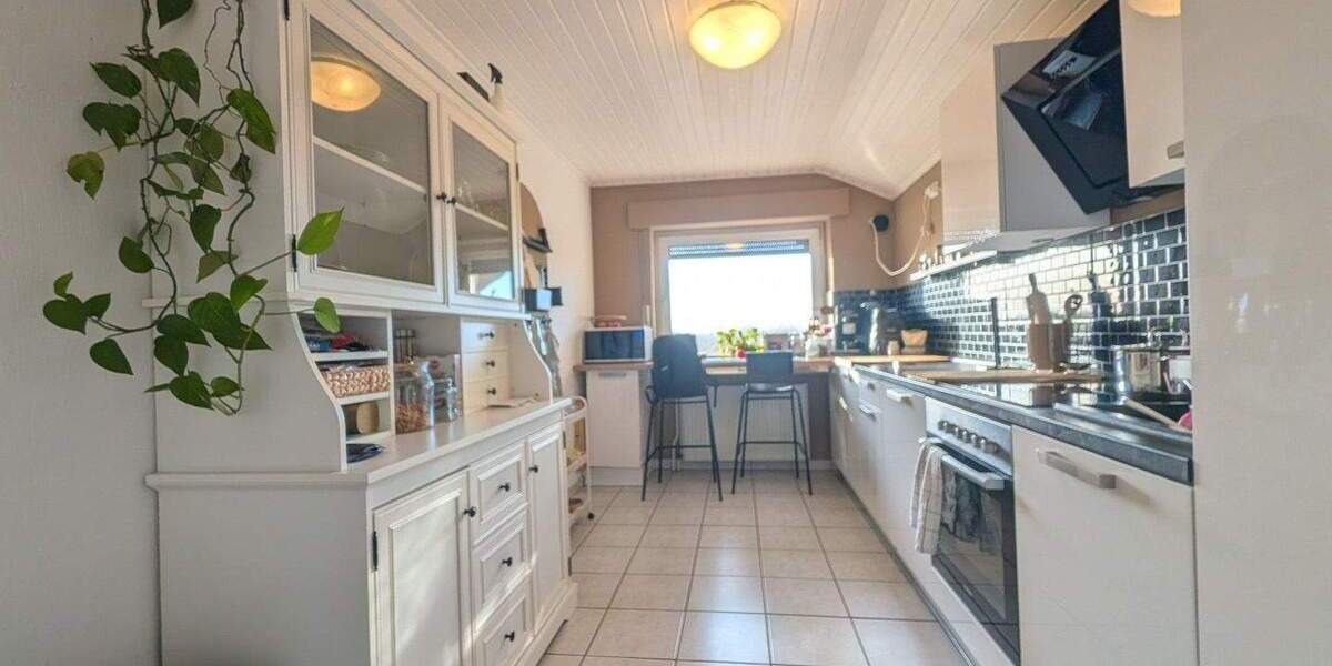 Eigentumswohnung mit Tiefgaragenstellplatz und Loggia in Voerde 2 zimmer