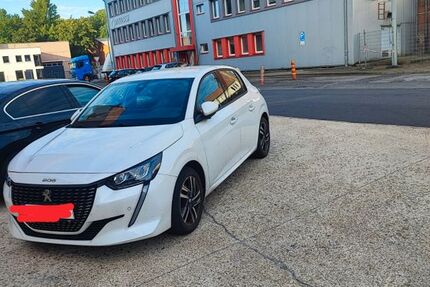 Peugeot 208 40.000 km 14.499 &euro; Mülheim an der Ruhr 45475