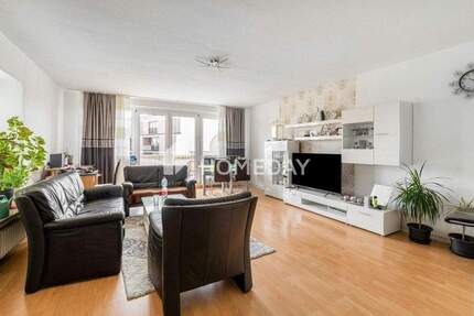 Ideal geschnittene 4-Zimmer-Wohnung mit Balkon in gepflegtem Mehrfamilienhaus 4 zimmer