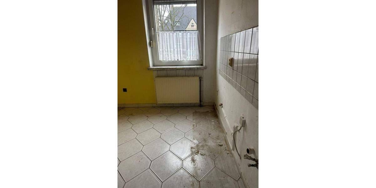 Einfamilienhaus mit Einliegerwohnung und großzügigem Garten in Marl 6 zimmer