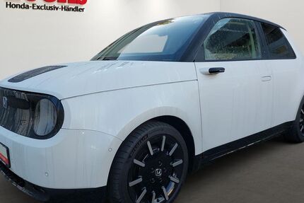 Honda e 40.049 km 16.480 € Oberhausen 46117