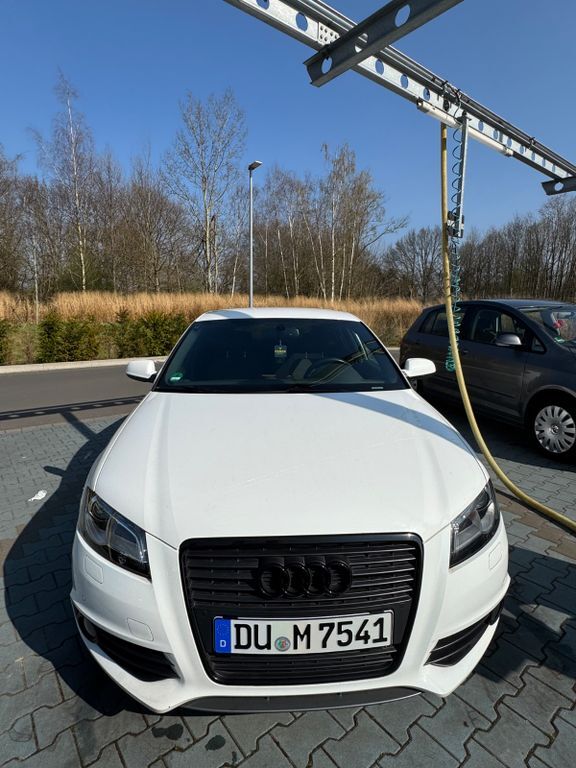 Audi A3 160.000 km 6.400 € Duisburg 47169