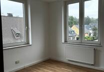 RENOVIERTE 3,5 RWG100qmWG GEEIGNET45359 ESSEN FRINTROP