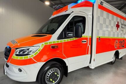 Mercedes-Benz Sprinter 217.800 km 37.500 € Gelsenkirchen 45879