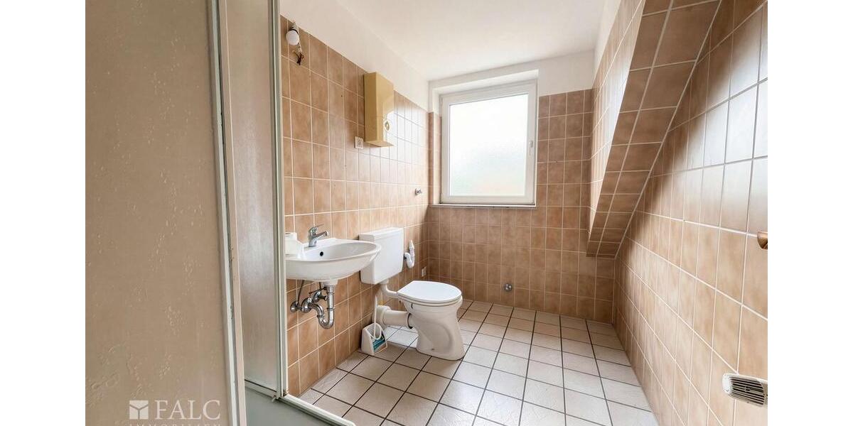 Dachgeschoßwohnung Gelsenkirchen Rotthausen - 3 Zimmer, 55 m&sup2;, 390&euro; | Angebot:26068678