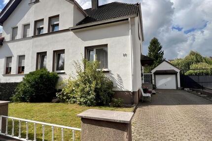StadtvillaDoppelhaushälfte zur Miete, mitten im Zentrum