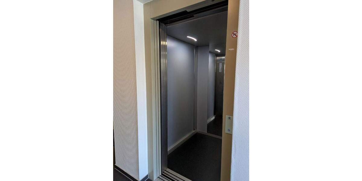 Bieterverfahren!! * Luxus im Niedrigenergiestandard A+ * Barrierefreie Neubauwohnung mit 2 Balkonen 4 zimmer