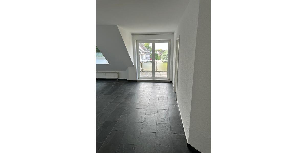 Einfamilienhaus Bochum Bochum-Südwest - 6.5 Zimmer, 200 m&sup2;, 1.952&euro; | Angebot:27615731