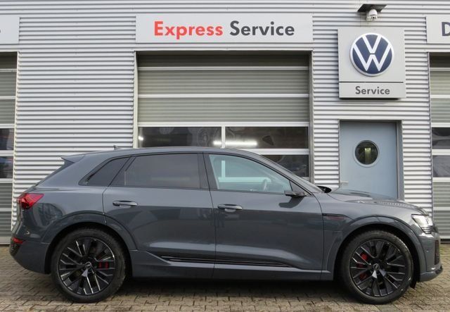 Audi Q8 e-tron 14.328 km 57.990 &euro; Essen 45307