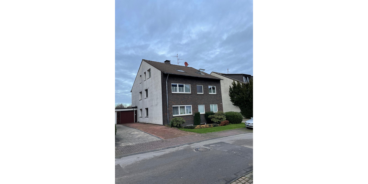 Etagenwohnung Recklinghausen - Nord Nord - 1 Zimmer, 40 m&sup2;, 65.000&euro; | Angebot:27141025