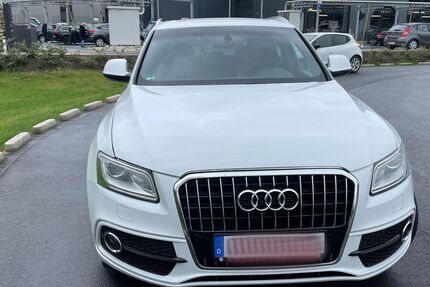 Audi Q5 200.000 km 17.600 € Dinslaken 46535