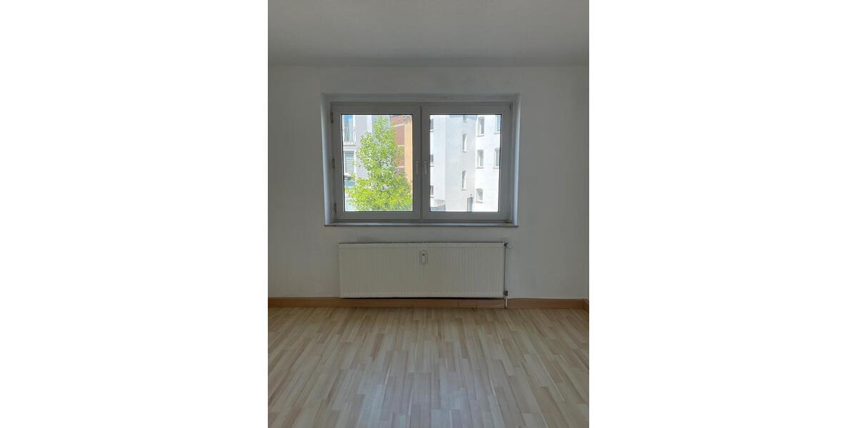 Lichtdurchflutet & zentral: 2,5-Raum-Wohnung 2 zimmer