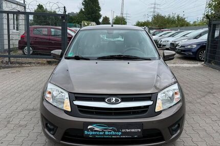 Lada Granta 33.000 km 7.999 &euro; Bottrop 46238