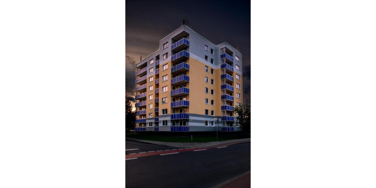 ** PROVISIONSFREI MIETEN ** Sonnige 3-Zimmerwohnung im EG mit Loggia 3 zimmer