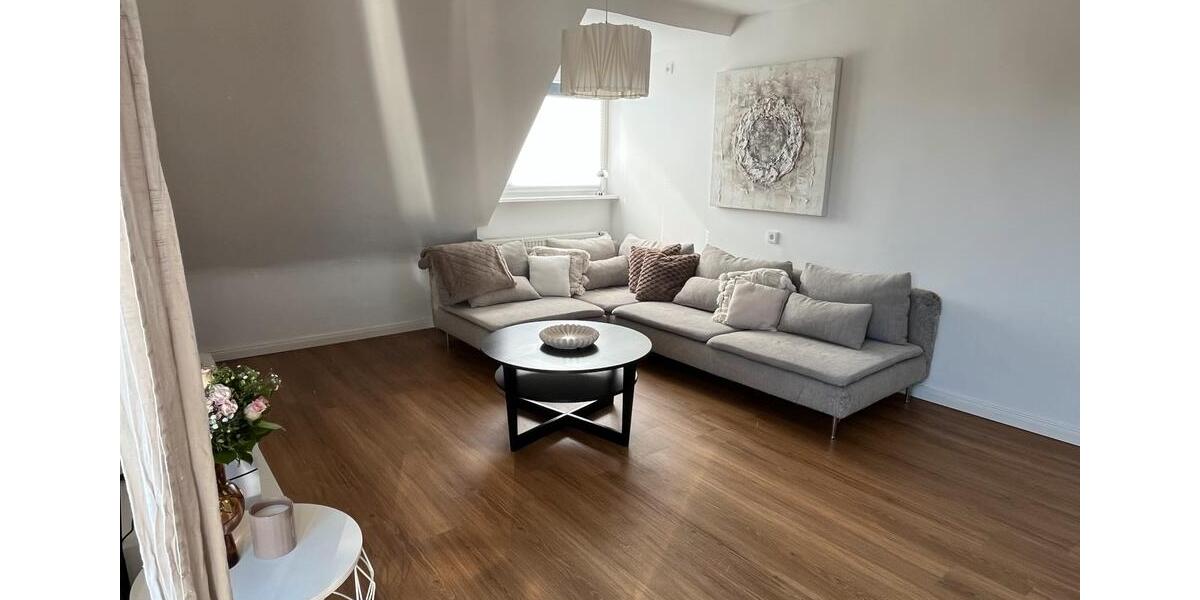 Dachgeschoßwohnung Essen Stadtbezirk IV - 4 Zimmer, 79 m&sup2;, 255.000&euro; | Angebot:27624224