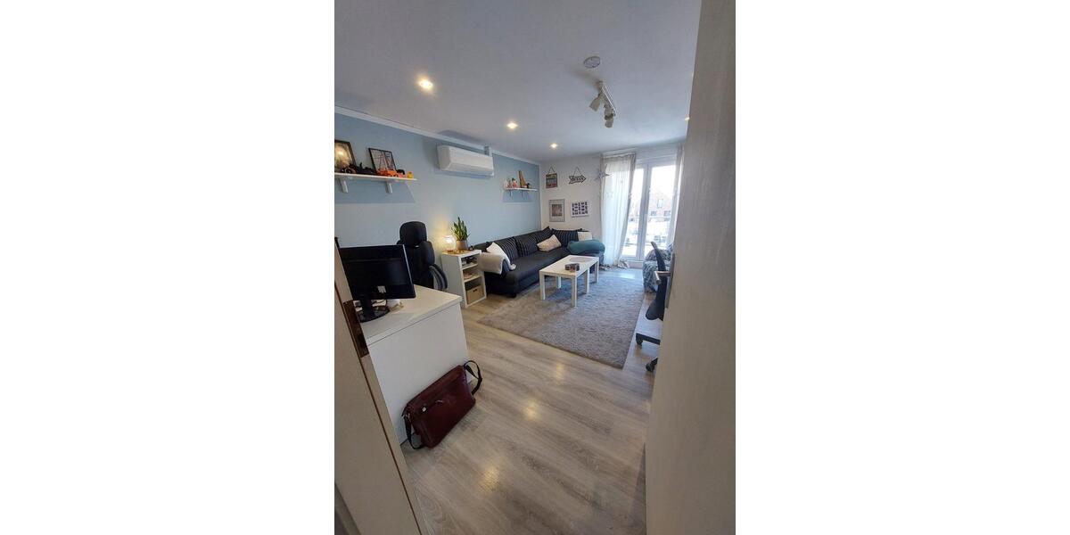 Reihenhaus Hünxe - 6.5 Zimmer, 250 m&sup2;, 2.450&euro; | Angebot:25129233