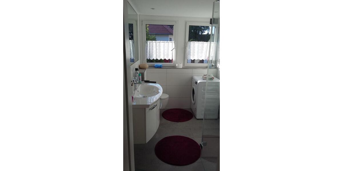 Helle 2 Zimmer Wohnung in top Lage Mülheim Saarn ab 1.11.2.2026 2 zimmer