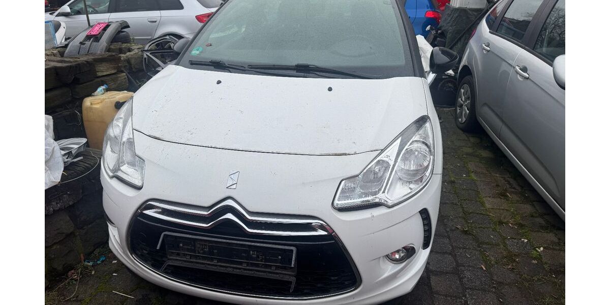 Citroen DS3 128.000 km 2.300 € Bottrop 46242