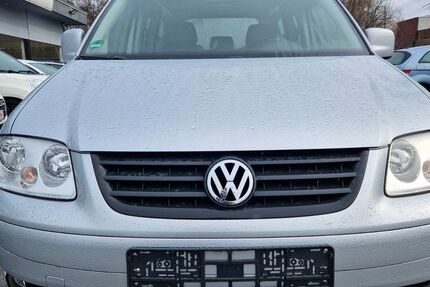 VW Caddy 144.000 km 7.200 &euro; Bottrop 46238