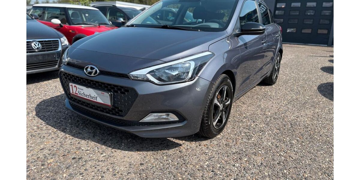 Hyundai i20 197.000 km 5.999 € Kamp-Lintfort 47475