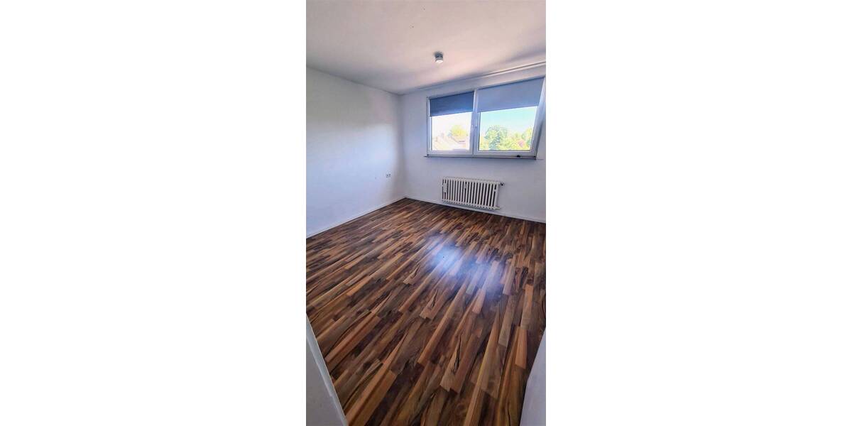 Etagenwohnung Oberhausen Alstaden-Ost - 5 Zimmer, 87 m&sup2;, 530&euro; | Angebot:26788204