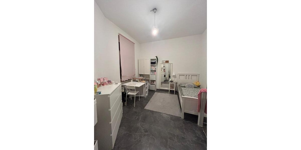 Etagenwohnung Duisburg Duisburg-Mitte - 4 Zimmer, 85 m&sup2;, 120.000&euro; | Angebot:26869302