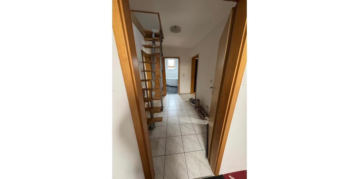 Dachgeschoßwohnung Bochum Bochum-Südwest - 3 Zimmer, 89 m&sup2;, 795&euro; | Angebot:26297058