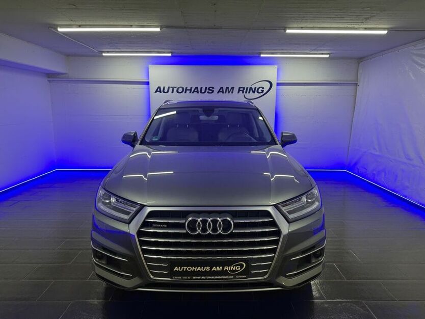 Q7