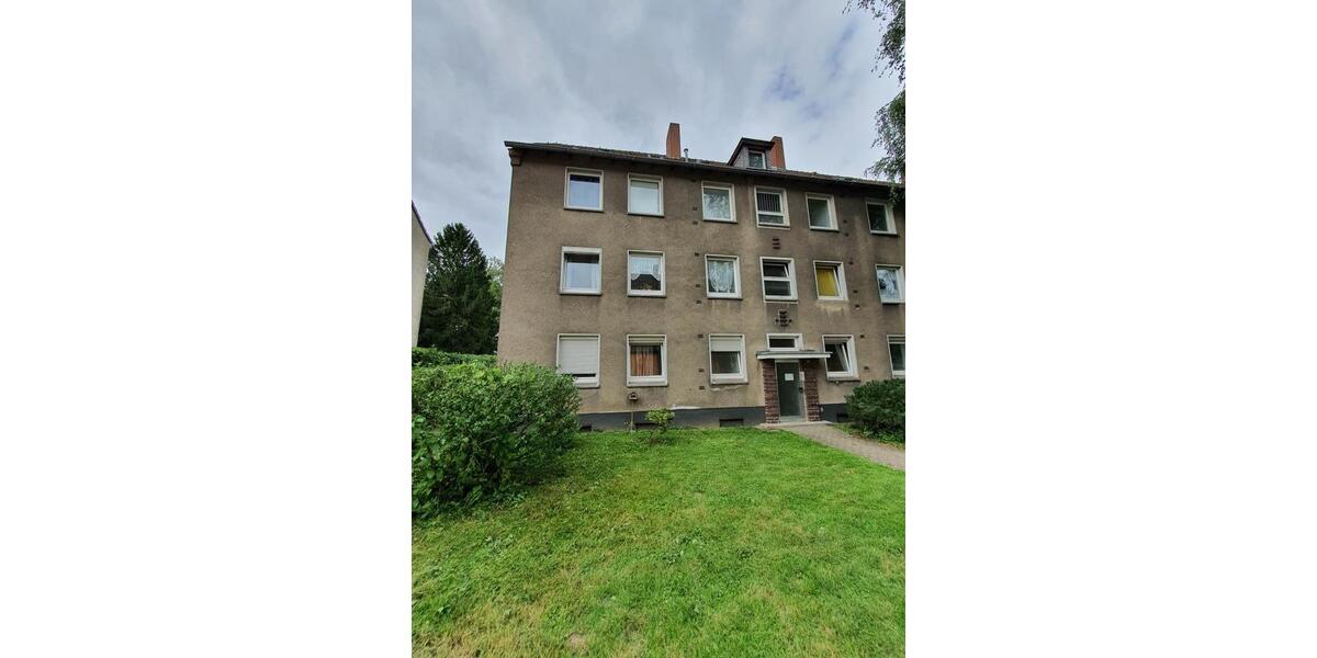 Renovierte 2 Zimmer Wohnung im Erdgeschoss ab sofort verfügbar 2 zimmer