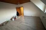 Dachgeschoßwohnung Oberhausen Rothebusch - 3.5 Zimmer, 75 m&sup2;, 650&euro; | Angebot:25968692