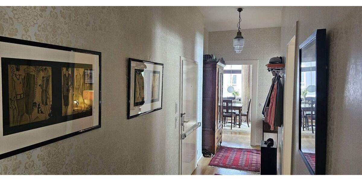 Etagenwohnung Essen Huttrop - 3 Zimmer, 87 m&sup2;, 250.000&euro; | Angebot:25631079